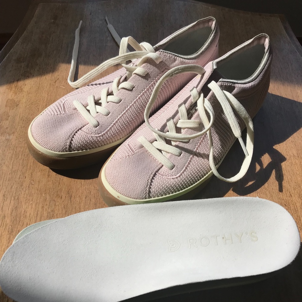 Rothy's Lace Up Sneakers in Lilac